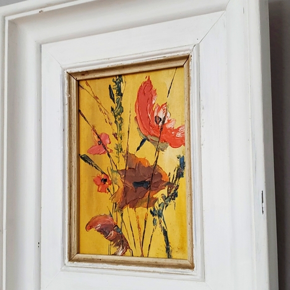 Hand painted flowers with white wooden frame - Picture 2 of 4